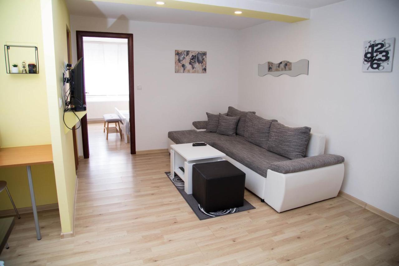 Apartmani Baotic Zupanja Exterior photo
